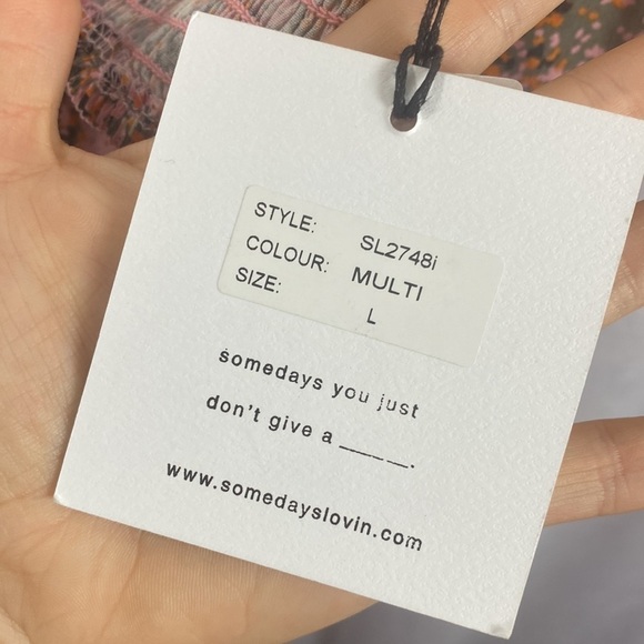 URBAN Outfitters Somedays Lovin Dream Boy Cropped Top - Size Large NWT - Picture 8 of 12